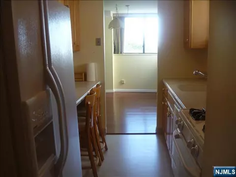 235 Prospect Ave #7B, Hackensack, NJ 07601 photo 6