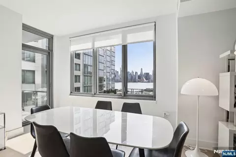 9 Ave At Port Imperial #513, West New York, NJ 07093