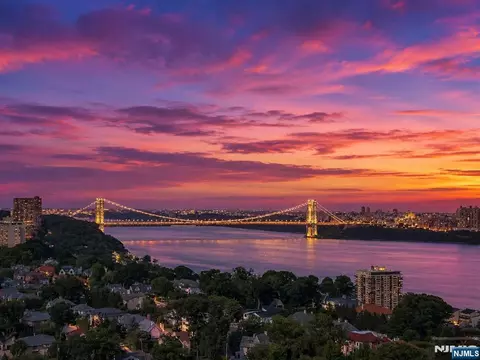 900 Palisade Ave #17C, Fort Lee, NJ 07024