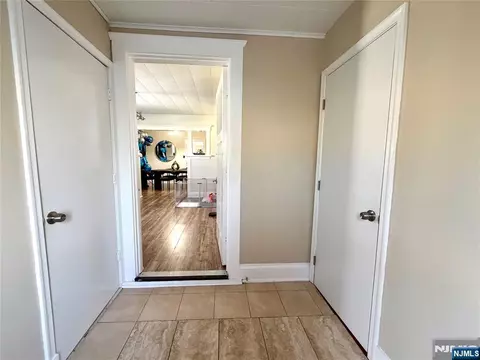 Entry Way - 395 Taylor Ave, Hackensack, NJ 07601 photo 1 of 1