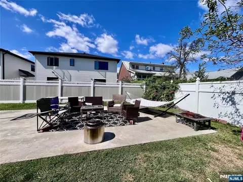 Exterior - 395 Taylor Ave, Hackensack, NJ 07601 photo 2 of 2