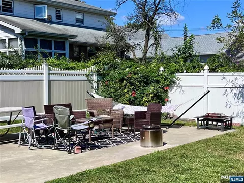 Exterior - 395 Taylor Ave, Hackensack, NJ 07601 photo 1 of 2