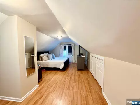 Bedroom - 395 Taylor Ave, Hackensack, NJ 07601 photo 1 of 1