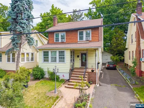 47 Boyden Pkwy, Maplewood, NJ 07040