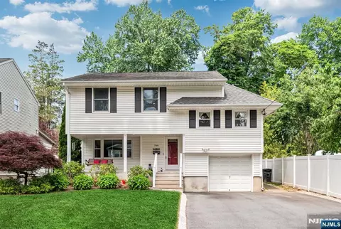 799 Millbrook Rd, River Edge, NJ 07661