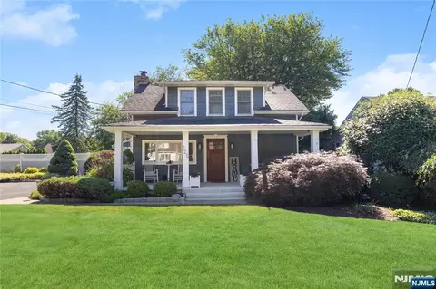 225 Lafayette Ave, Westwood, NJ 07675