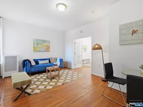 141 Duncan Ave #6, Jersey City, NJ 07306