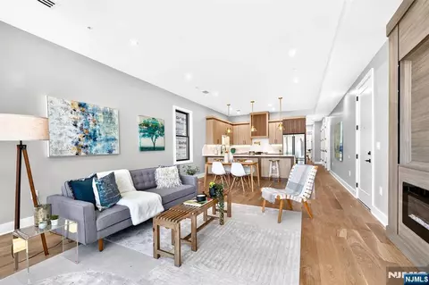 172 Griffith St #2, Jersey City, NJ 07307