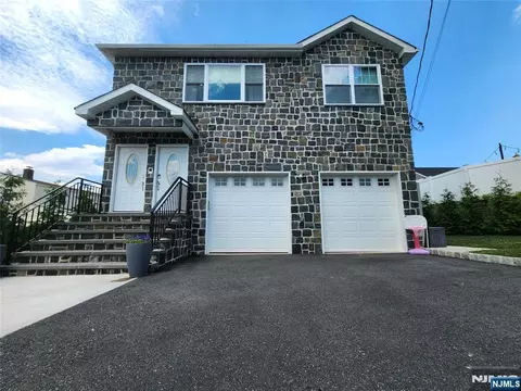 518 8th St, Lyndhurst, NJ 07071