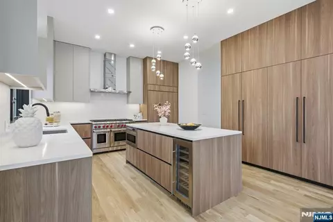 Kitchen - 5 Cedar Ct, Demarest, NJ 07627 photo 7 of 7