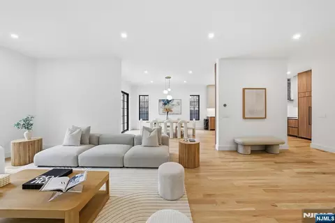 Living - 5 Cedar Ct, Demarest, NJ 07627 photo 7 of 10