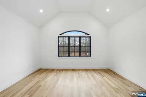 Bedroom - 5 Cedar Ct, Demarest, NJ 07627 photo 5 of 5