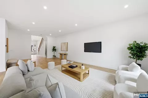 Living - 5 Cedar Ct, Demarest, NJ 07627 photo 10 of 10