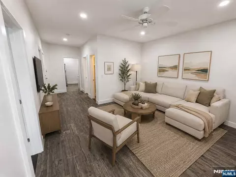 321 79th St #6, North Bergen, NJ 07047