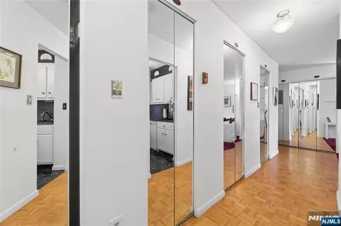 Entry Way - 140 Euclid Ave #5G, Hackensack, NJ 07601 photo 7 of 7