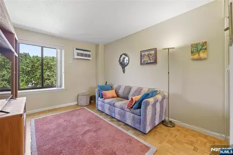 Other - 140 Euclid Ave #5G, Hackensack, NJ 07601 photo 4 of 7
