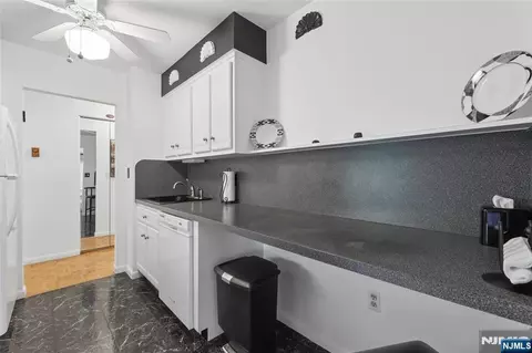 Kitchen - 140 Euclid Ave #5G, Hackensack, NJ 07601 photo 2 of 4