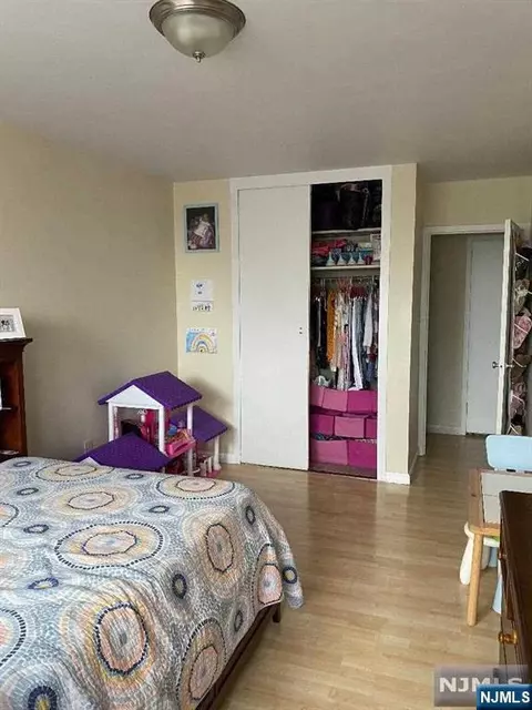 Bedroom - 90 Prospect Ave #6F, Hackensack, NJ 07601 photo 4 of 4