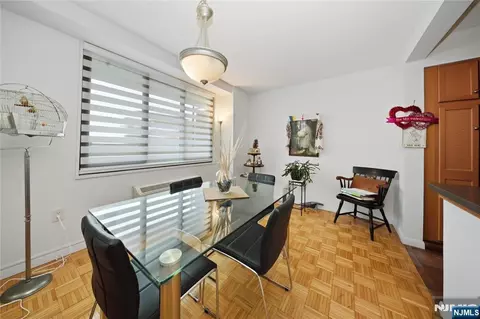 Dining - 151 Prospect Ave #16D, Hackensack, NJ 07601 photo 2 of 2
