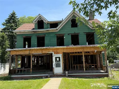 103-105 Orange Rd, Montclair, NJ 07042