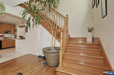 Entry Way - 703 Chadwick Dr, Paramus, NJ 07652 photo 3 of 3
