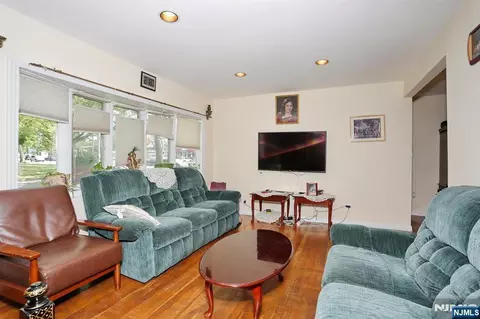 Living - 703 Chadwick Dr, Paramus, NJ 07652 photo 1 of 1