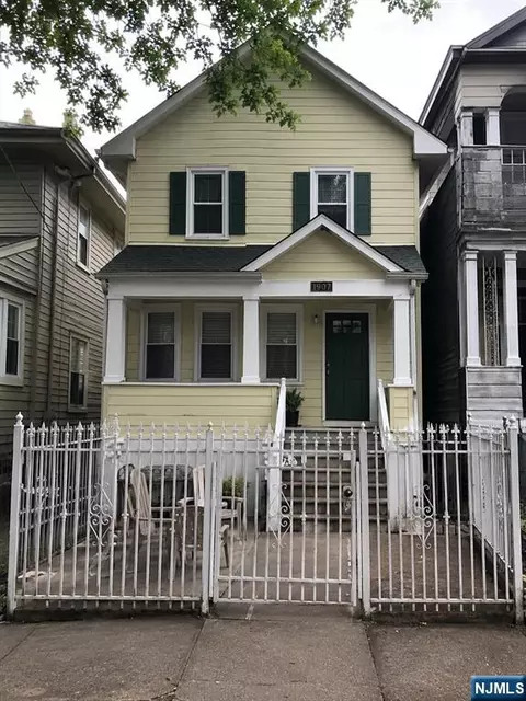 101 Columbia Ave, Newark, NJ 07106