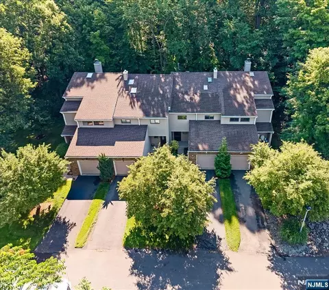 View/Area - 31 Lockley Ct, Wayne, NJ 07470 photo 2 of 2