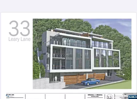 33 Leary Ln, Edgewater, NJ 07020