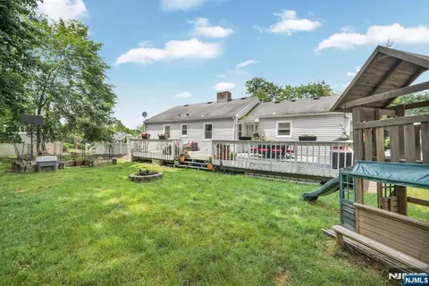 48 Lake Dr, Wayne, NJ 07470 photo 27