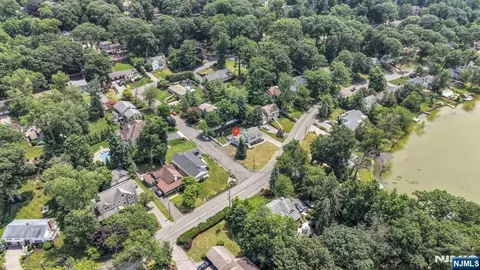 48 Lake Dr, Wayne, NJ 07470 photo 33