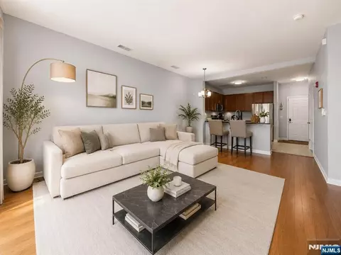 1120 Riverview Ave #120, Englewood, NJ 07631