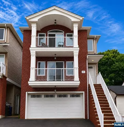 1407 88th St, North Bergen, NJ 07047