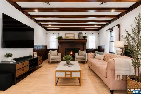Living - 384 Anderson St, Hackensack, NJ 07601 photo 2 of 3