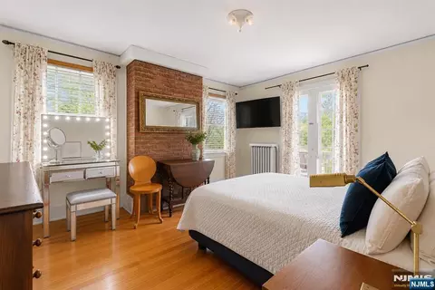 Bedroom - 384 Anderson St, Hackensack, NJ 07601 photo 3 of 5