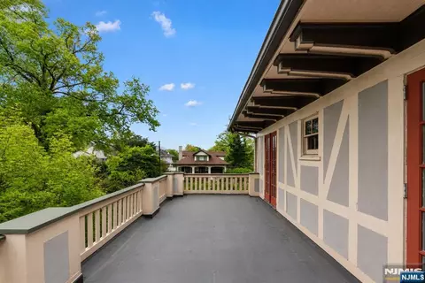 Exterior - 384 Anderson St, Hackensack, NJ 07601 photo 2 of 14
