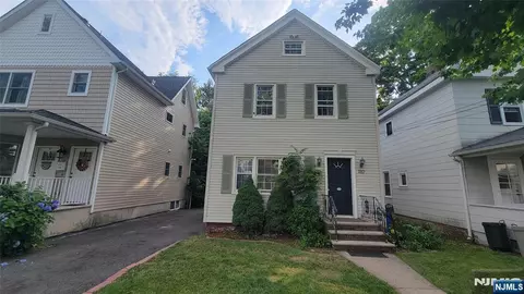 110 3rd Ave, Hawthorne, NJ 07506