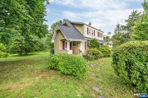 Other - 163 W Midland Ave, Paramus, NJ 07652 photo 2 of 9