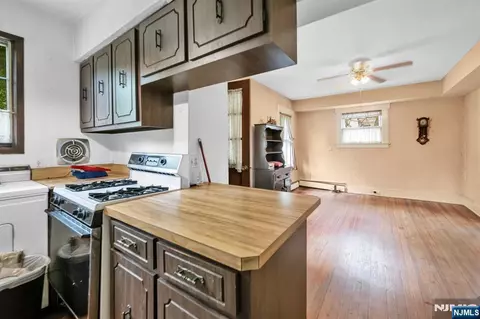 Entry Way - 163 W Midland Ave, Paramus, NJ 07652 photo 1 of 4