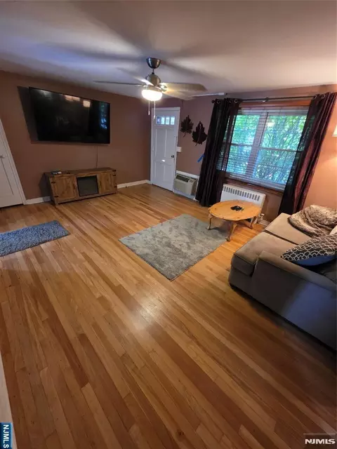 49 Clark Ct #61, Rutherford, NJ 07070