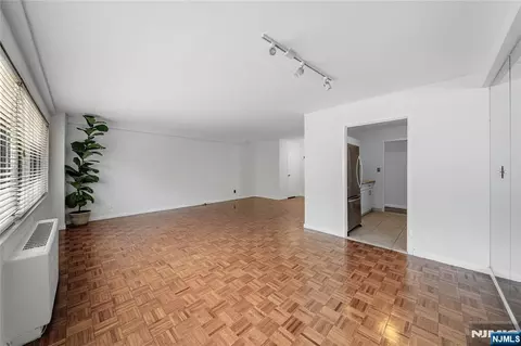 Living - 1375 River Rd #2B, Edgewater, NJ 07020 photo 4 of 4