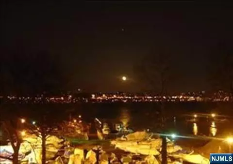 View/Area - 1375 River Rd #2B, Edgewater, NJ 07020 photo 3 of 3