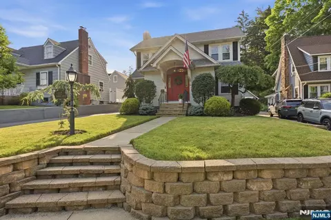 117 Wilmore Rd, Little Falls, NJ 07424