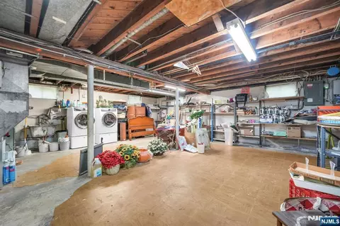 19 Lawrence Rd, Wayne, NJ 07470 photo 23