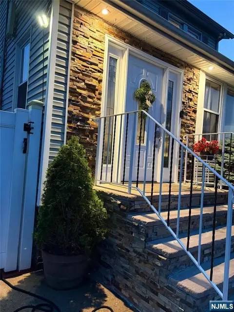 Exterior - 371 Simons Ave, Hackensack, NJ 07601 photo 8 of 8