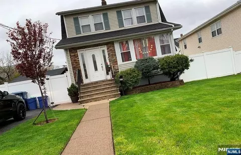 371 Simons Ave, Hackensack, NJ 07601