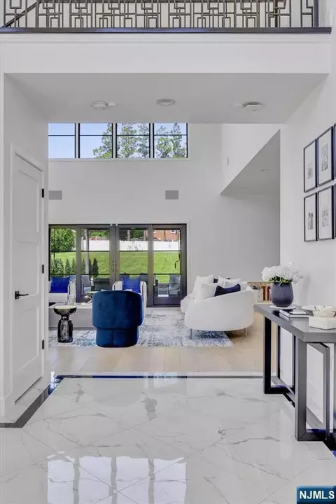 Entry Way - 191 Nimitz Rd, Paramus, NJ 07652 photo 3 of 5