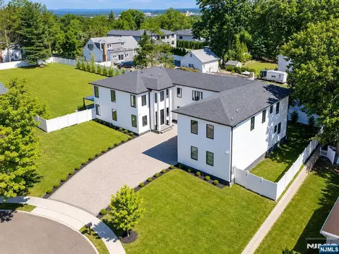 View/Area - 191 Nimitz Rd, Paramus, NJ 07652 photo 1 of 2