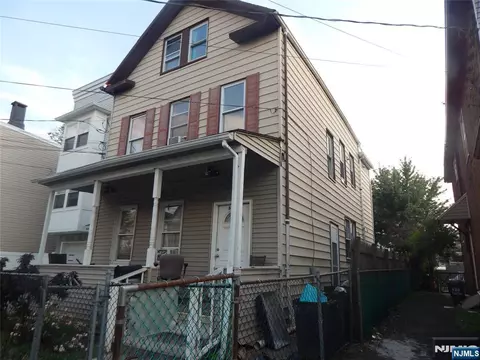 626 Fulton St, Elizabeth, NJ 07206