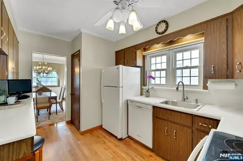 224 Euclid Ave, Hackensack, NJ 07601 photo 24